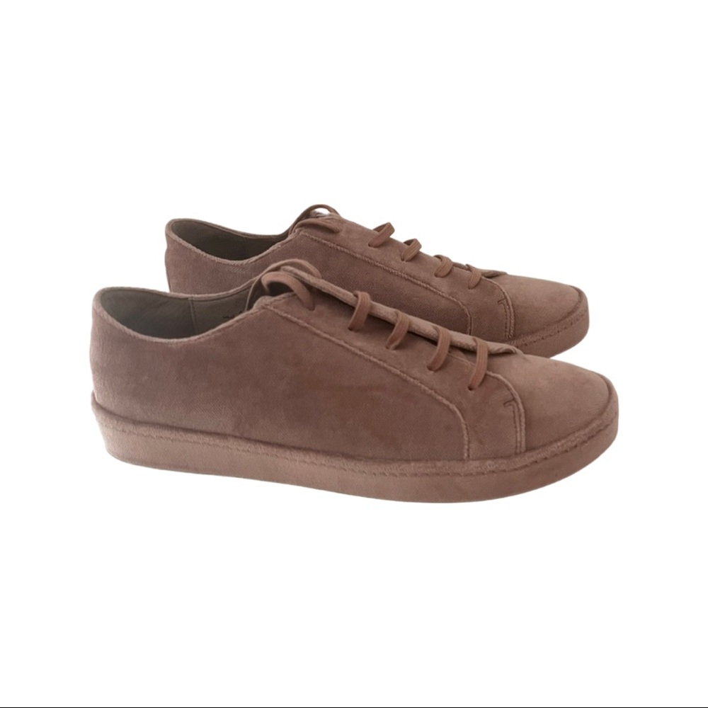 EUC JOIE Pink Velour Sneaker Shoes